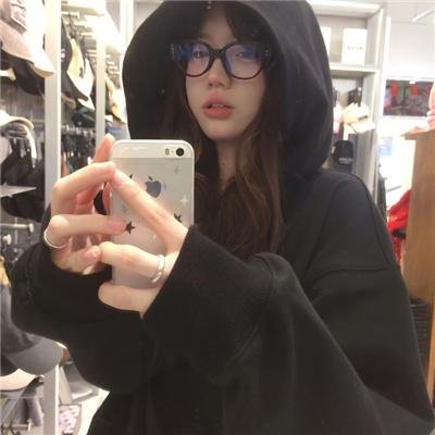 新潮男女志